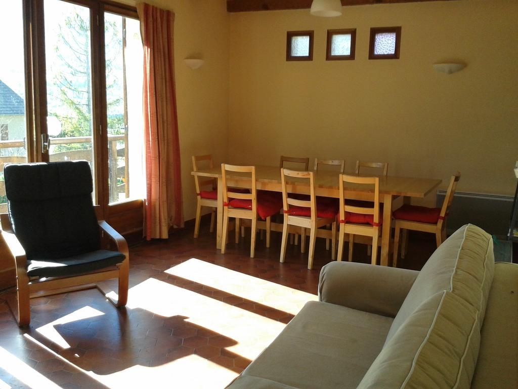 Alpineaccomodation 吉耶斯特尔 外观 照片