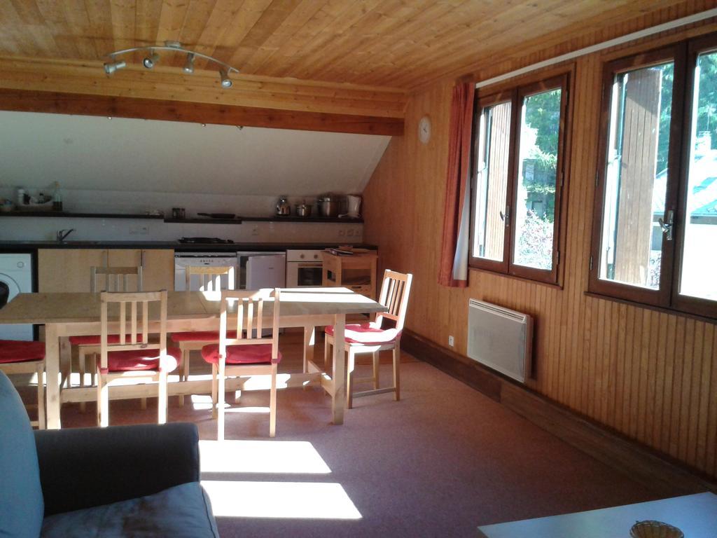 Alpineaccomodation 吉耶斯特尔 外观 照片